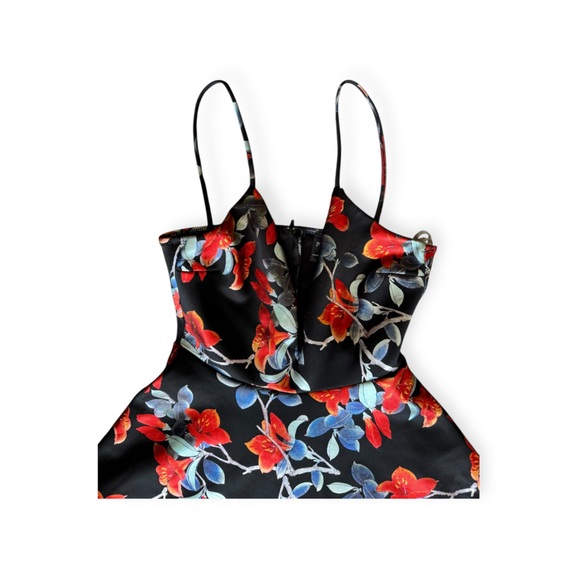 Privy Privately Privileged cocktail mini dress party wedding red white black S - Picture 7 of 12